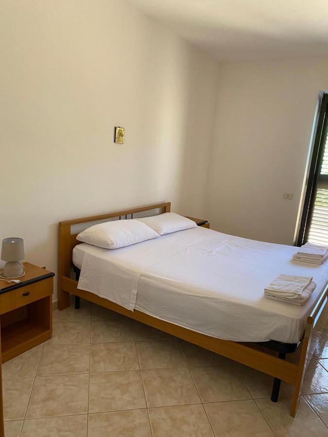 Casa Vacanze Foce Varano Apartment Luaran gambar